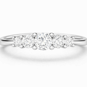 טבעת יהלומים קלאסית- 5 יהלומים